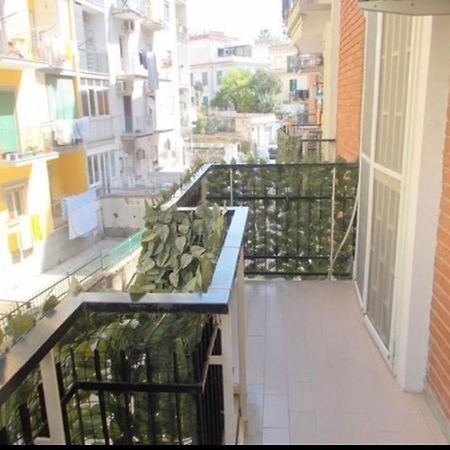Casa Bianca Apartment Napoli Bagian luar foto