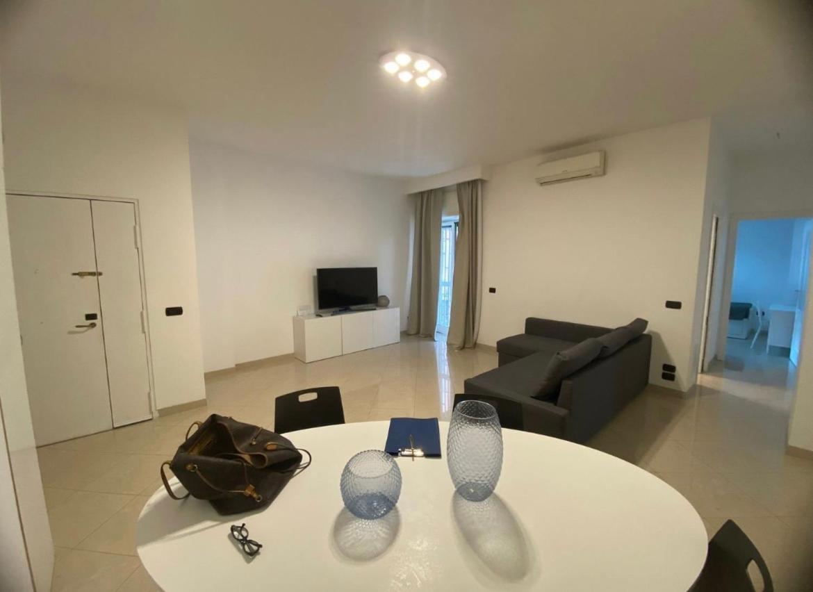 Casa Bianca Apartment Napoli Bagian luar foto